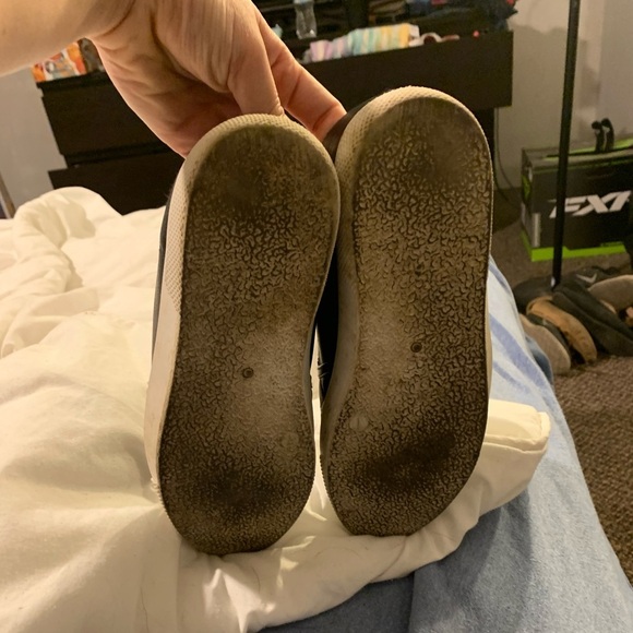 Quilted Slid Ons - Picture 6 of 7